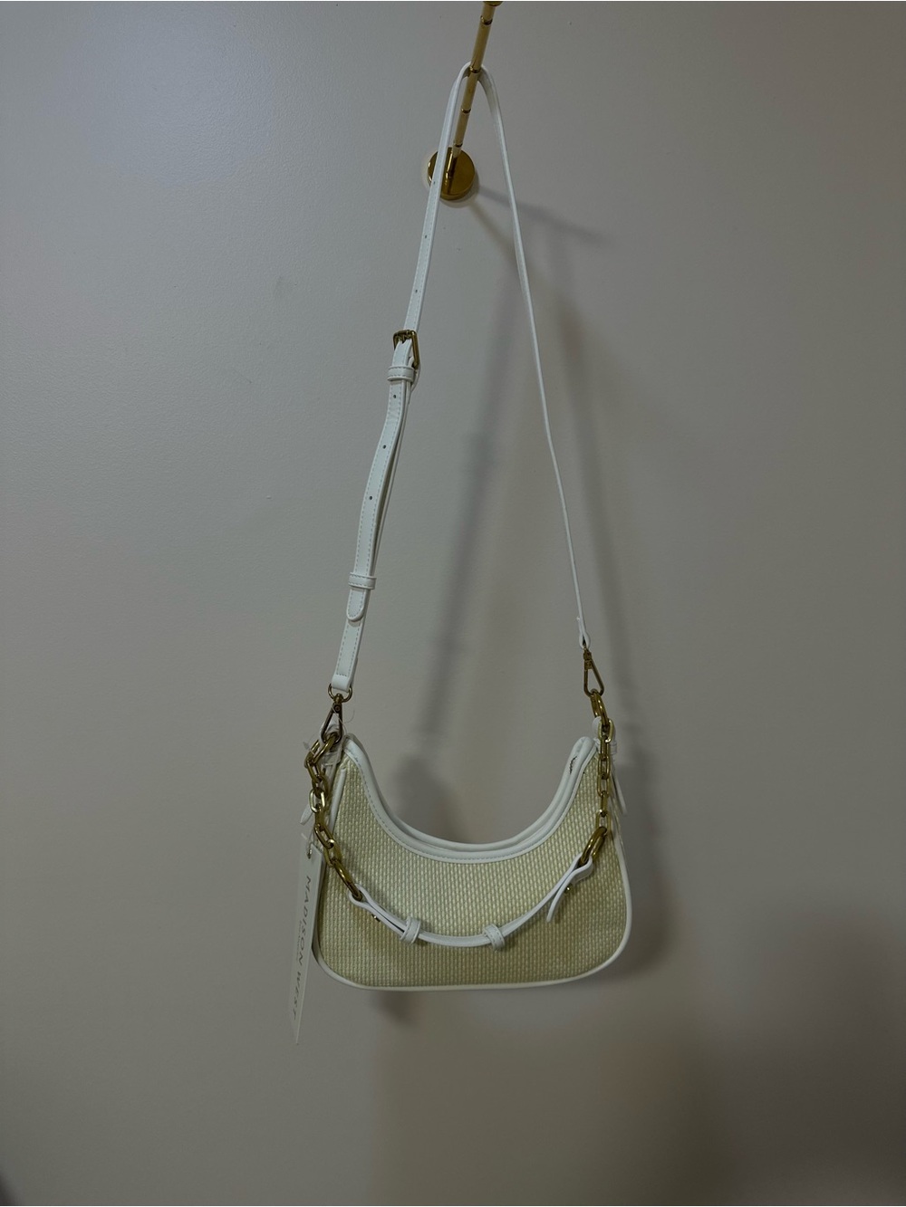 Madison West Soraya Straw Shoulder Bag Cream Gold Chain NWT - Picture 3 of 8